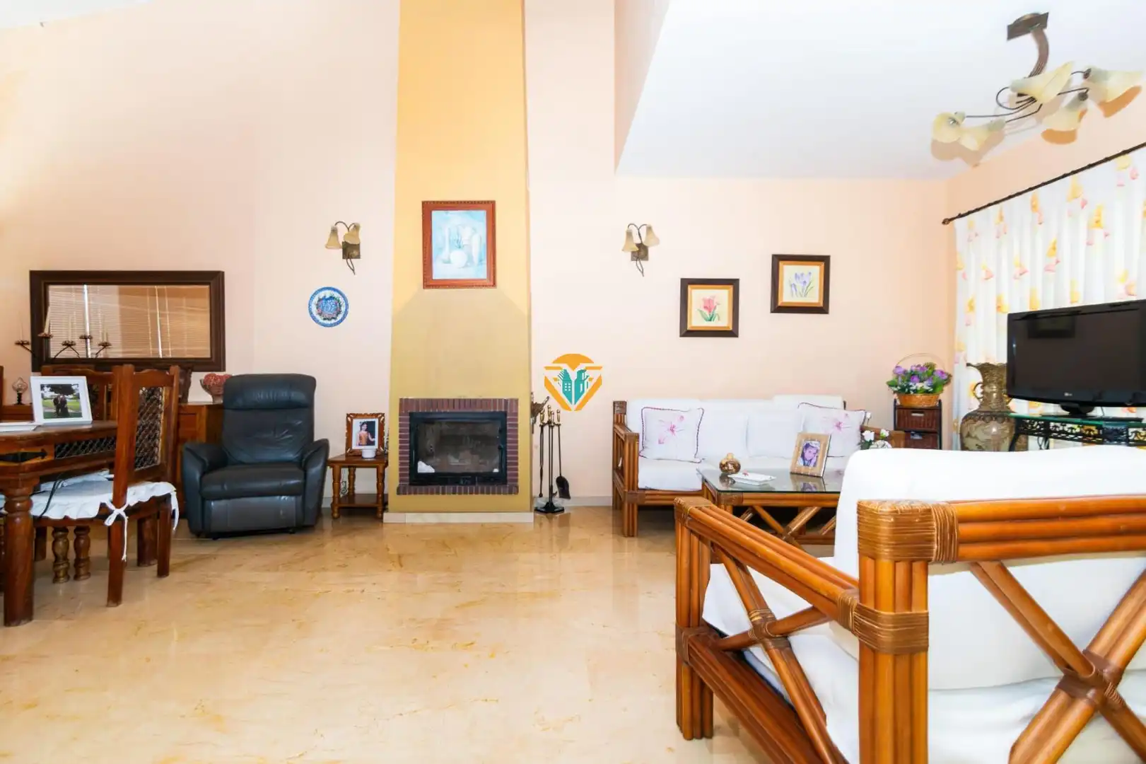 Villa con terrazza in vendita a Coloma