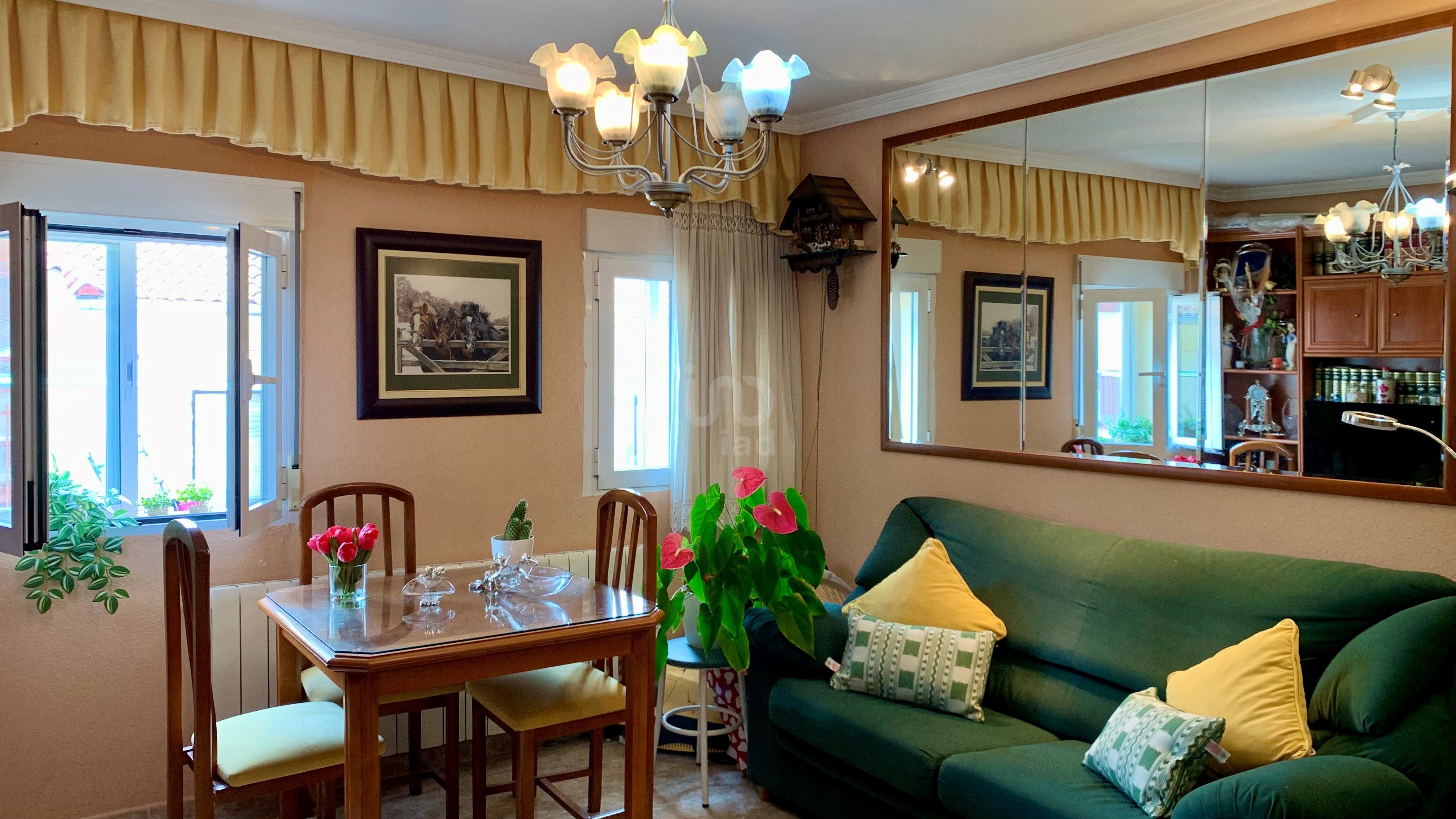 Dining room of Flat for sale in Ávila Capital  with Heating