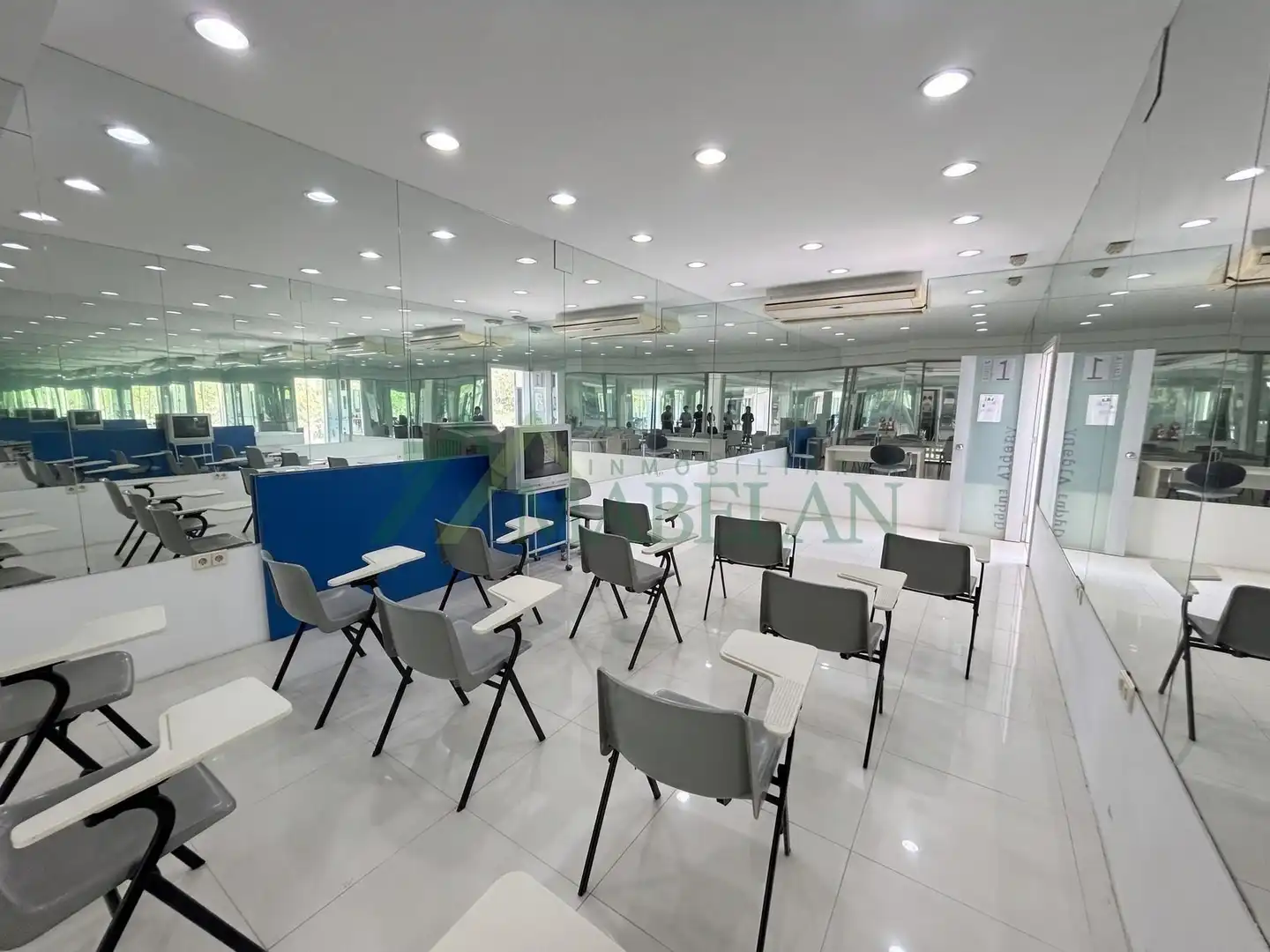Business premises to rent in Latina, imagen 11