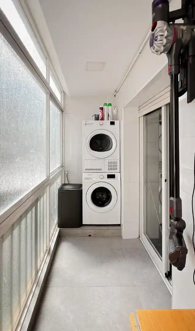 Terrasse von Wohnung zum Verkauf in Mataró mit Klimaanlage und Balkon