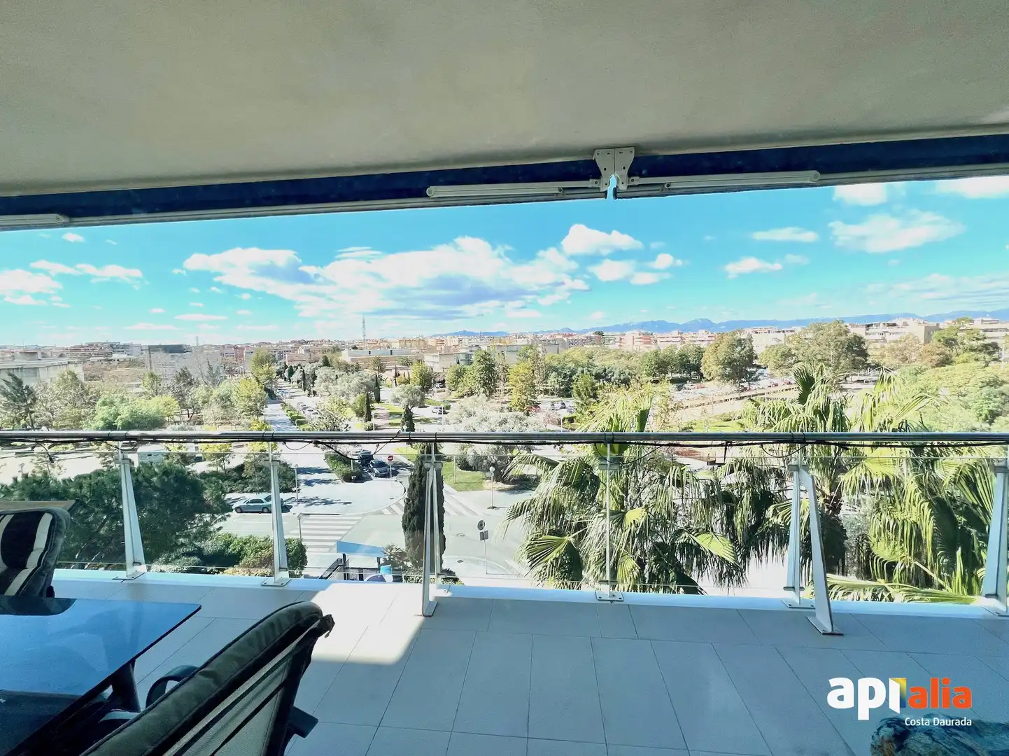 Terraza de Piso en venta en Salou con Calefacción, Piscina y Horno