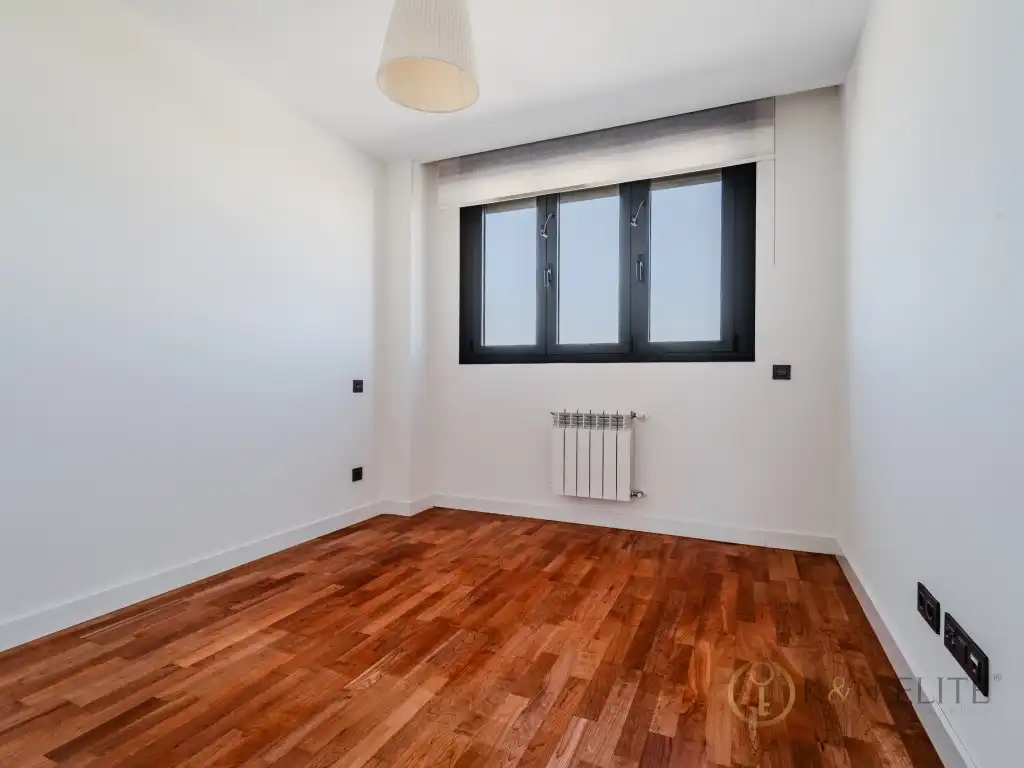 Flat with pool to rent in Calle Cesar Cort Boti, imagen 3