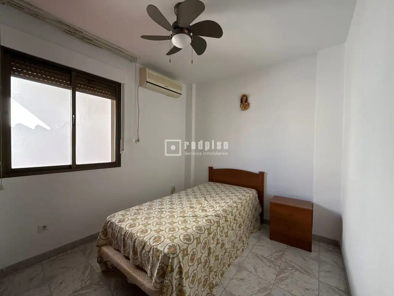 Habitación de Casa o chalet en venta en Málaga con Calefacción y Terraza