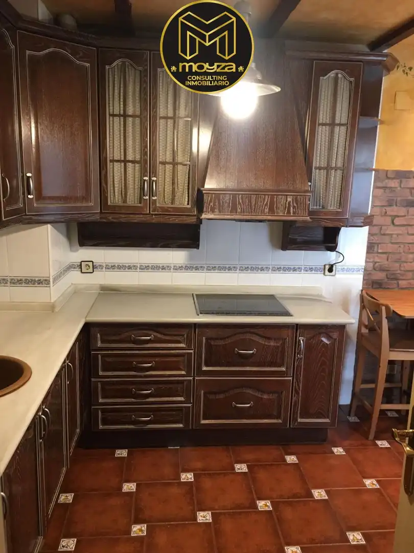 Kitchen of Flat for sale in Linares  with Air Conditioner, Heating and Storage room