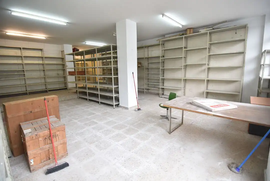 Locale commerciale in vendita a Barrena Kalea, imagen 3