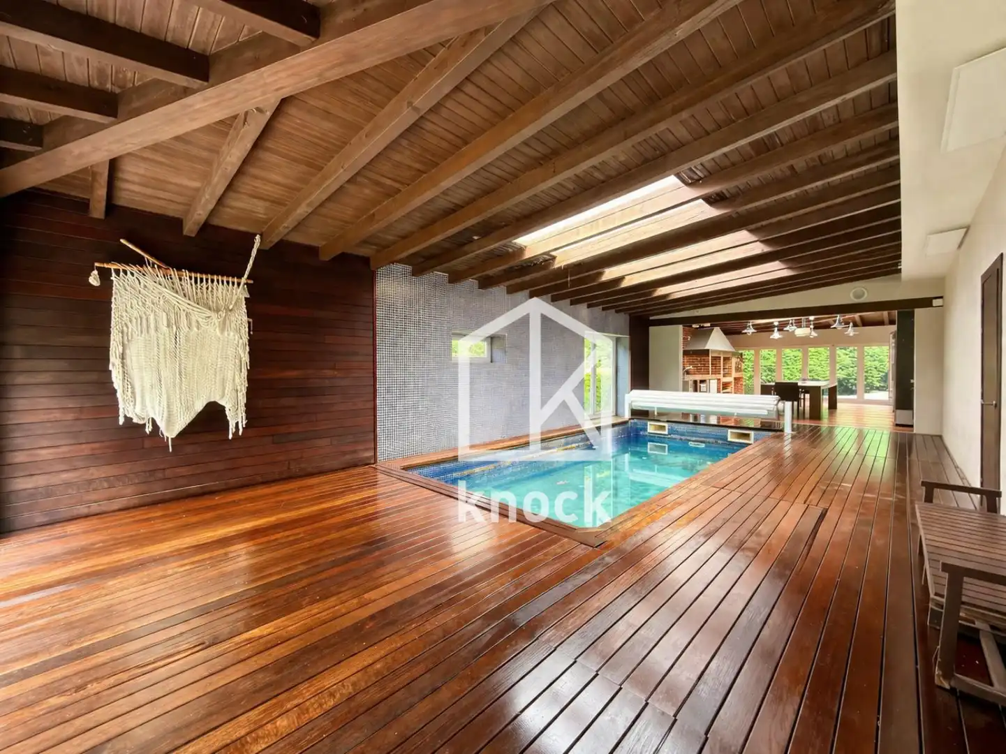 Piscina de Casa o xalet en venda en Oviedo  amb Calefacció, Parquet i Terrassa