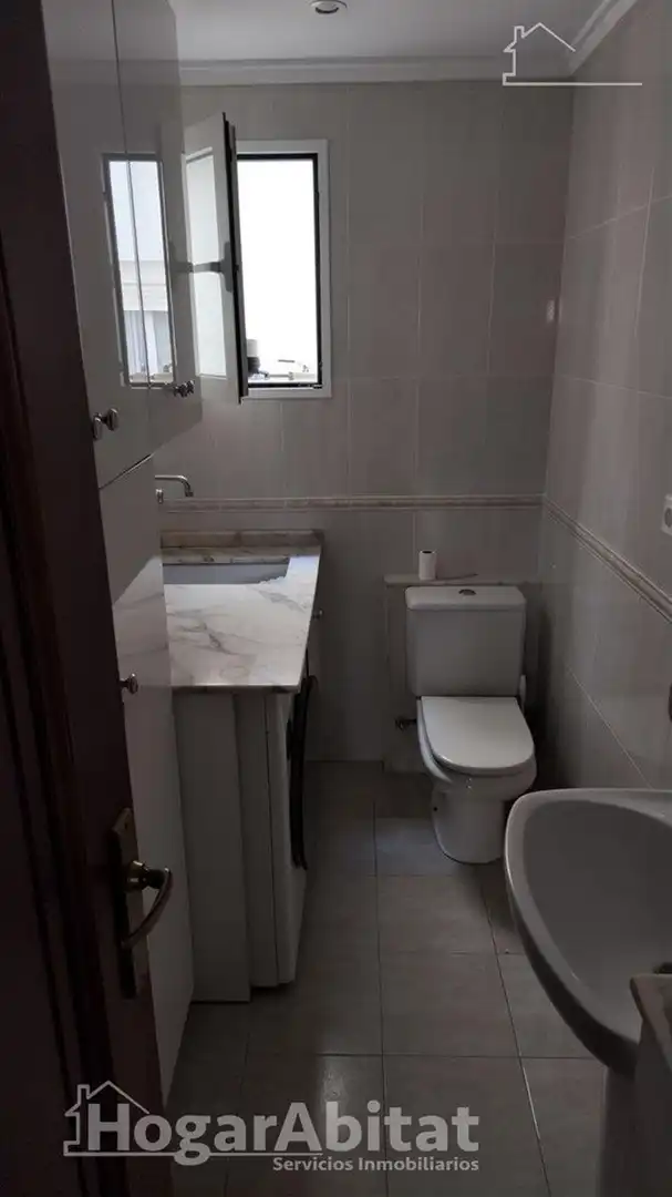 Baño de Piso en venta en Valencia con Aire acondicionado, Calefacción y Parquet
