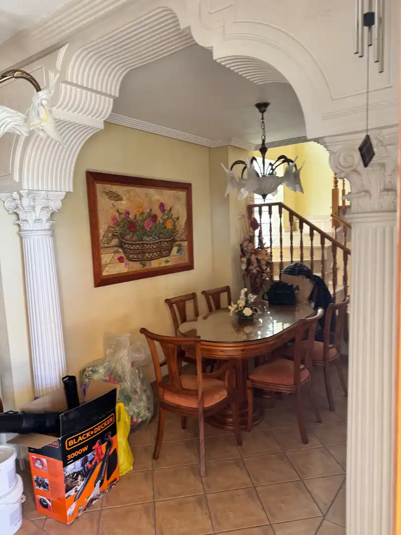 Menjador de Casa o xalet en venda en Elche / Elx amb Aire condicionat, Calefacció i Jardí privat