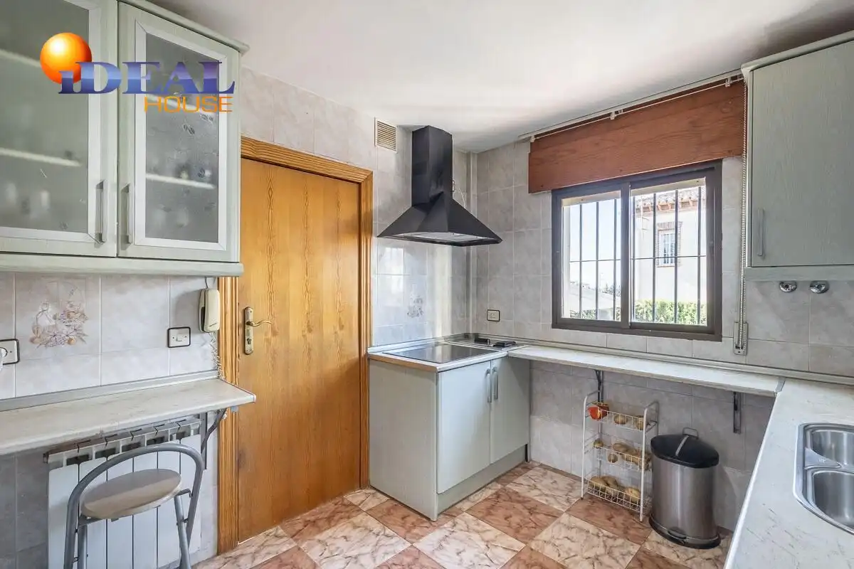 Casa o xalet en venda a Gójar