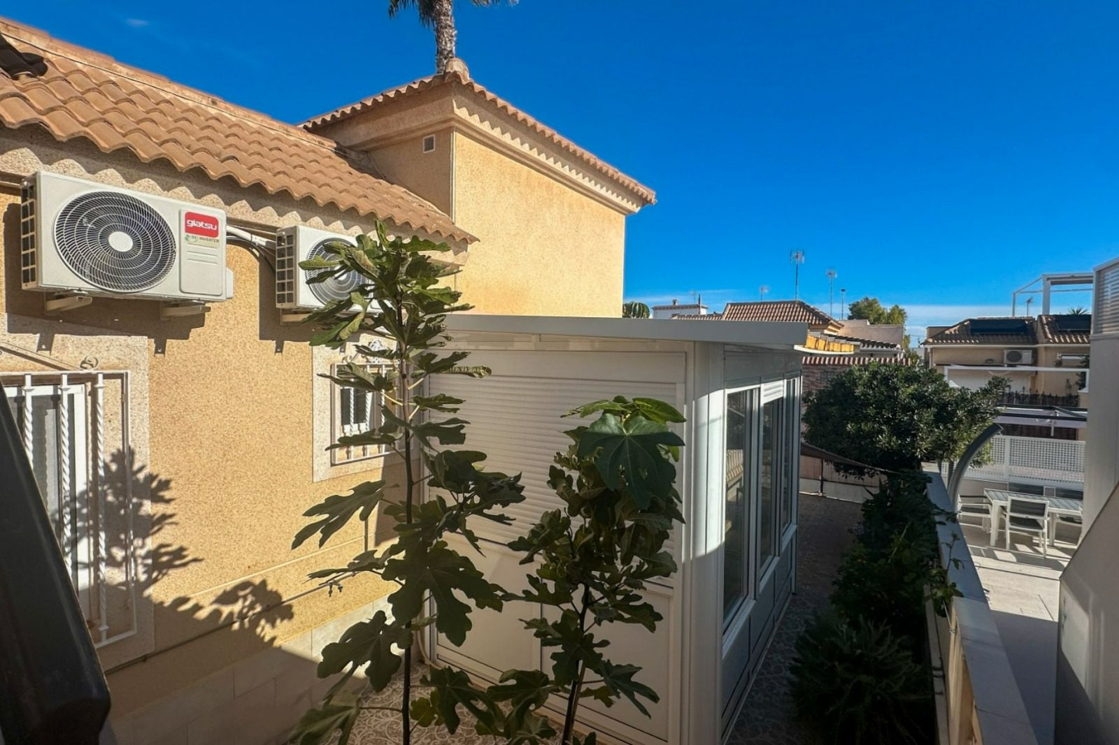 Vista exterior de Dúplex en venda en Torrevieja amb Moblat