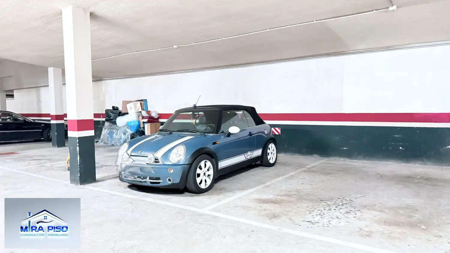 Parking de Ático en venta en Entrambasaguas con Calefacción, Parquet y Terraza