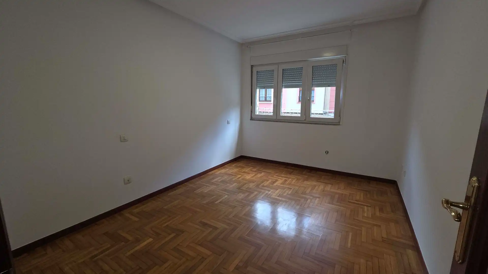Schlafzimmer von Wohnung zum Verkauf in San Martín del Rey Aurelio mit Heizung, Parkett und Terrasse