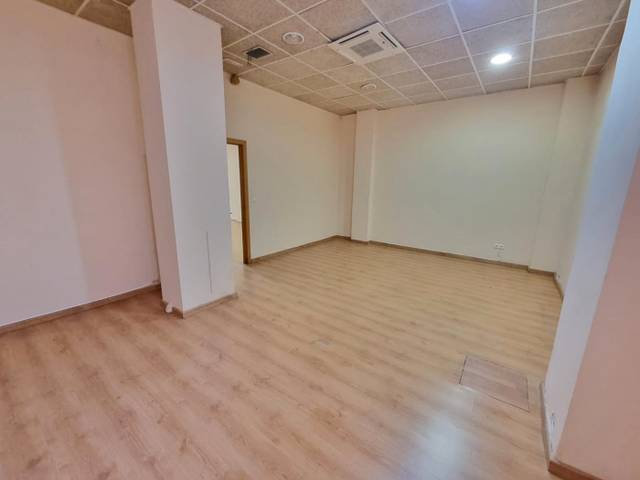 Local comercial en Alquiler en Calle de Manuel Serrano Sanz, 3 en Universidad San Francisco