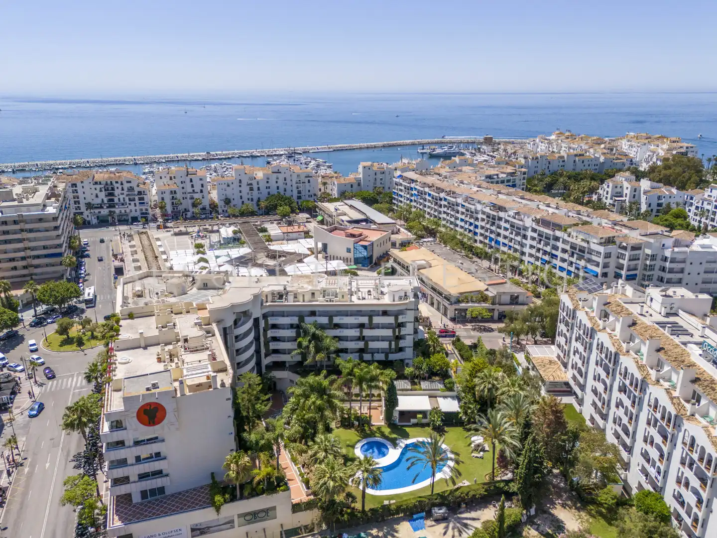 Apartament amb piscina en venda a Nueva Andalucía, imagen 25