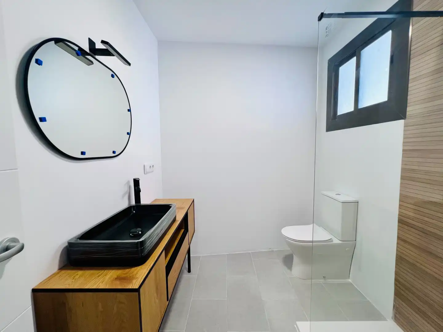 Baño de Piso en venta en Elda con Horno