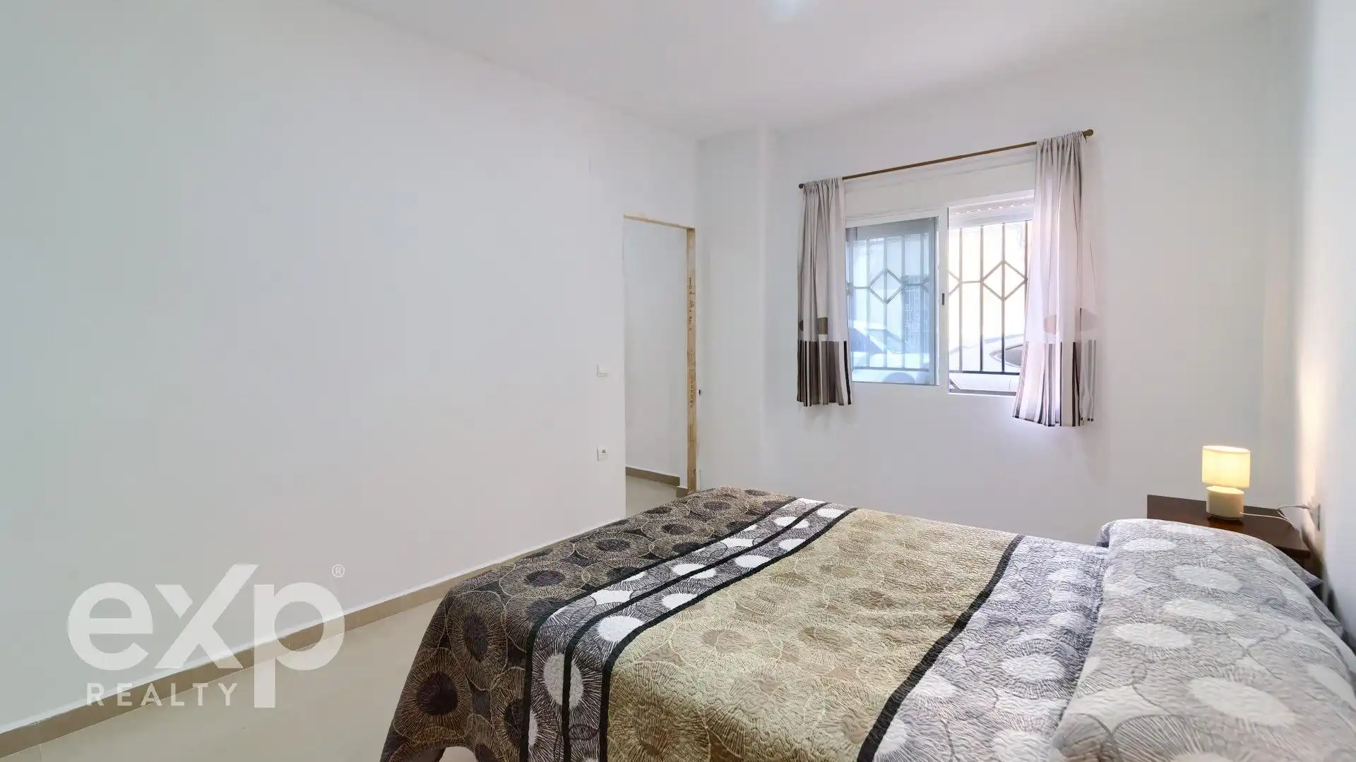 Habitación de Casa o chalet en venta en Algemesí con Aire acondicionado, Terraza y Trastero