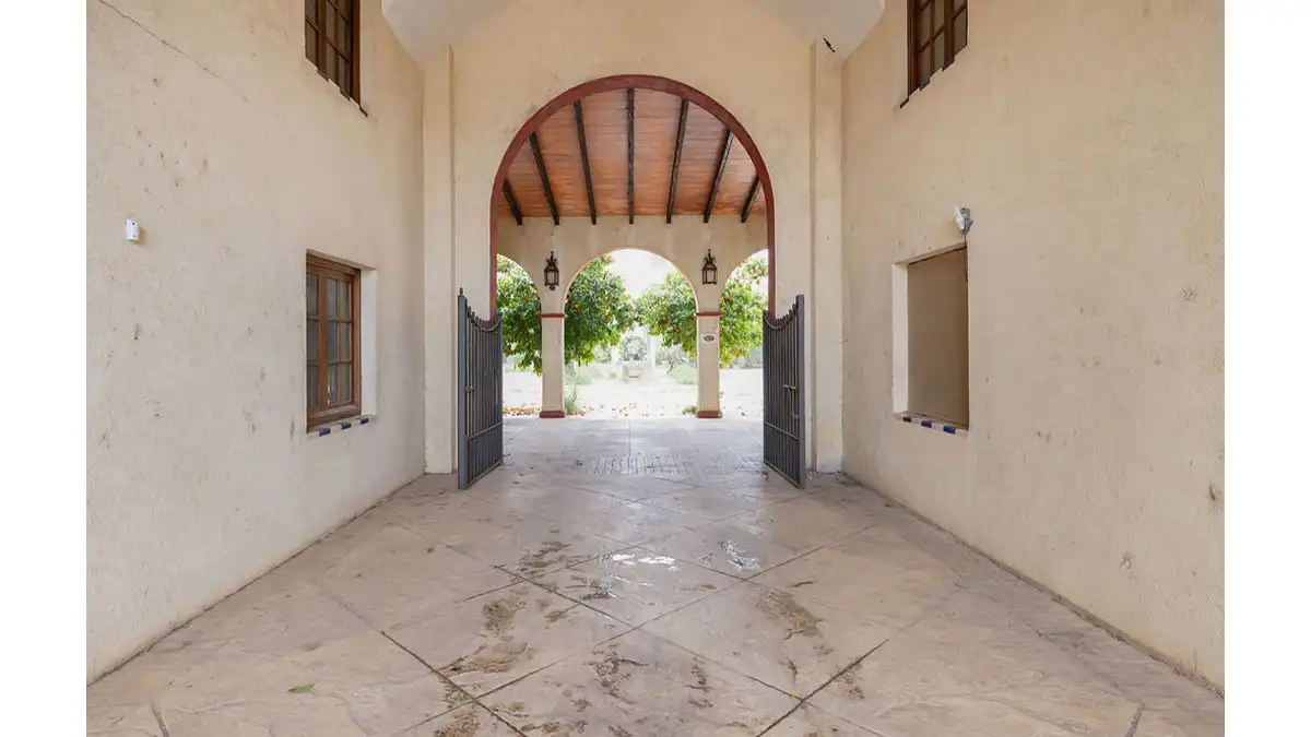 Edificio en venta en A-474 S/N KM.10,3 EL CARRIL, -1, Bollullos de la Mitación
