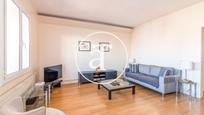 Living room of Flat to rent in  Barcelona Capital  with Air Conditioner, Heating and Terrace