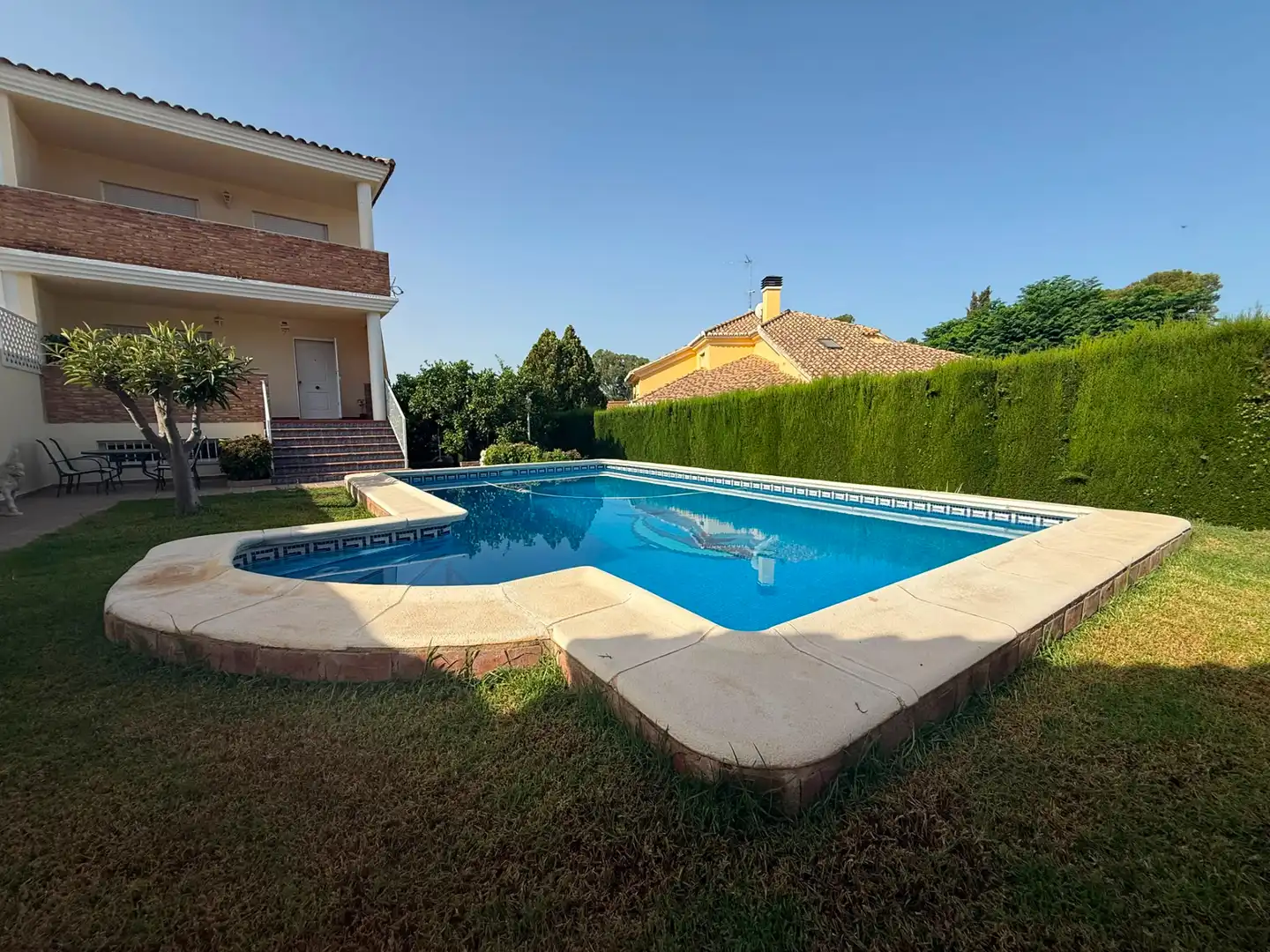 Piscina de Casa o xalet en venda en La Pobla de Vallbona amb Aire condicionat, Calefacció i Jardí privat