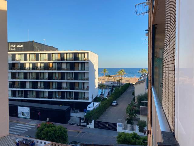 Apartamento en Venta en Avinguda Neptuno, 25 en Platja de la Pobla de Farnals