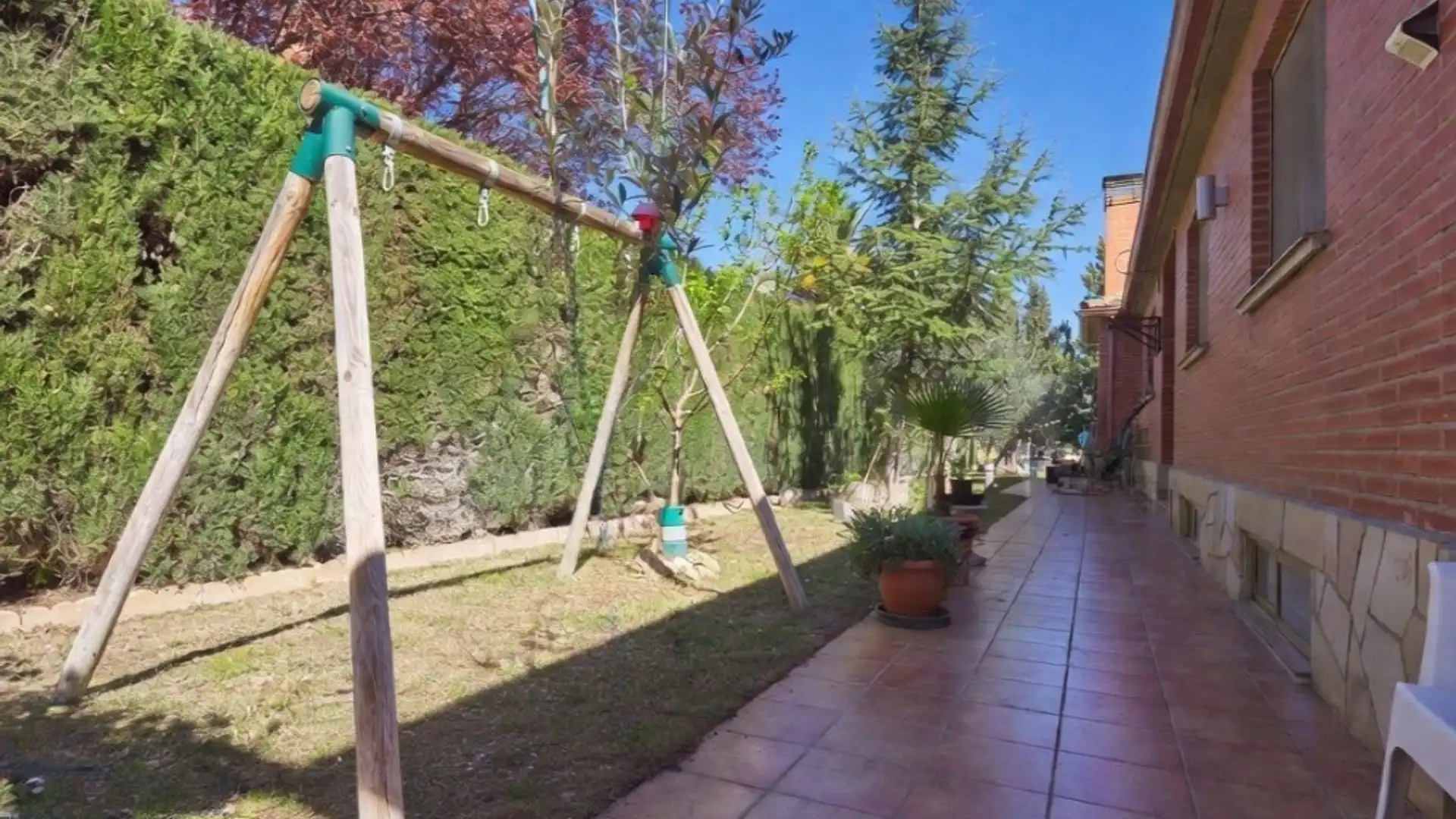 Single-family semi-detached for sale in Venta del Olivar