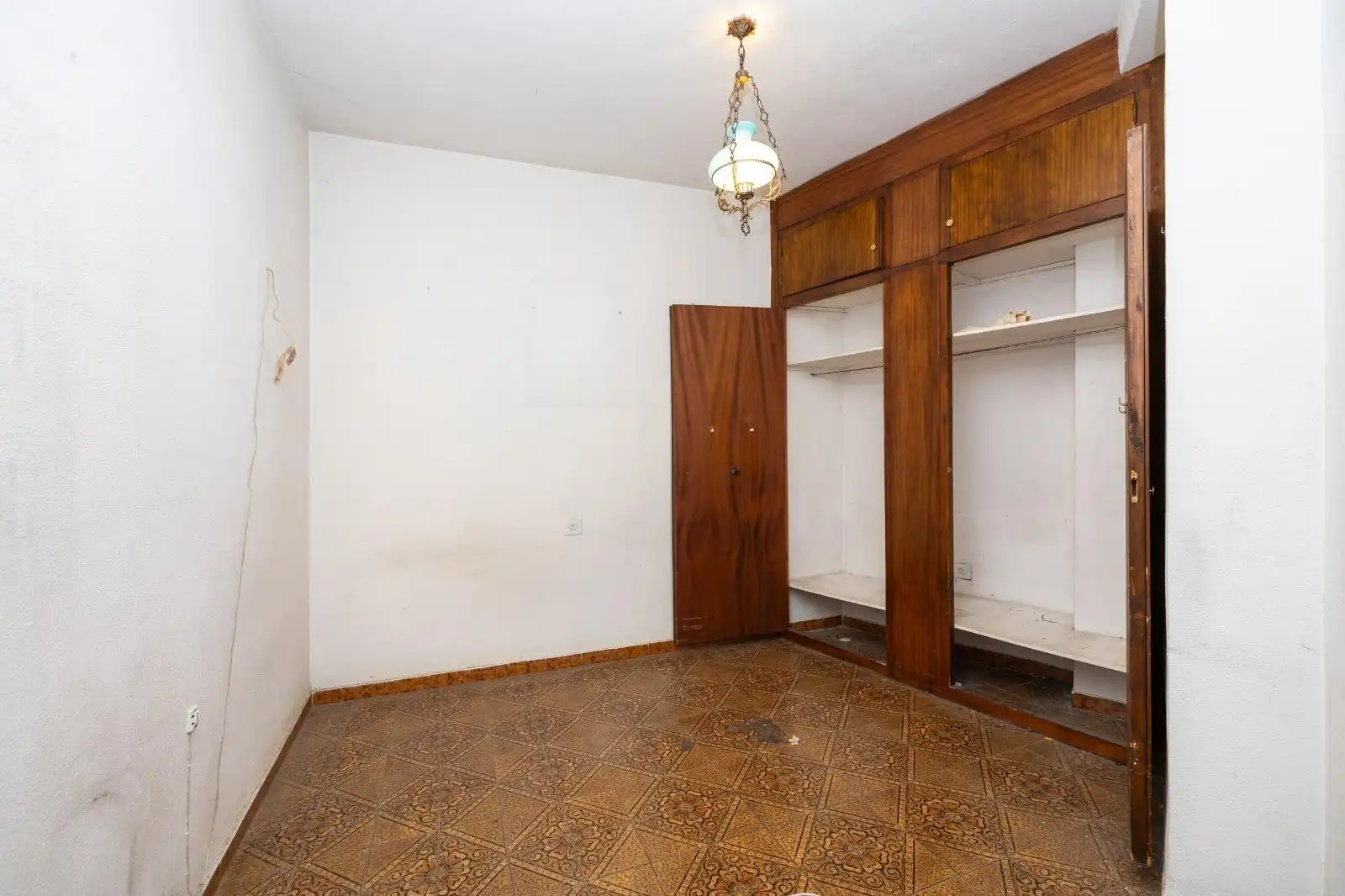 Schlafzimmer von Gebäude zum Verkauf in Zaidín