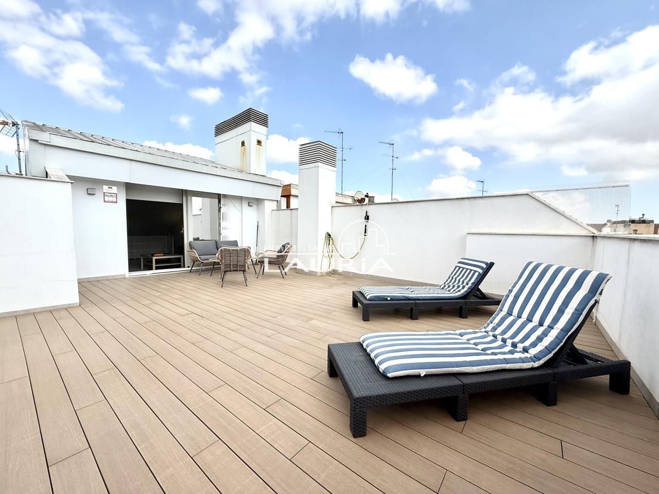 Terraza de Ático en venta en  Valencia Capital con Aire acondicionado, Parquet y Terraza