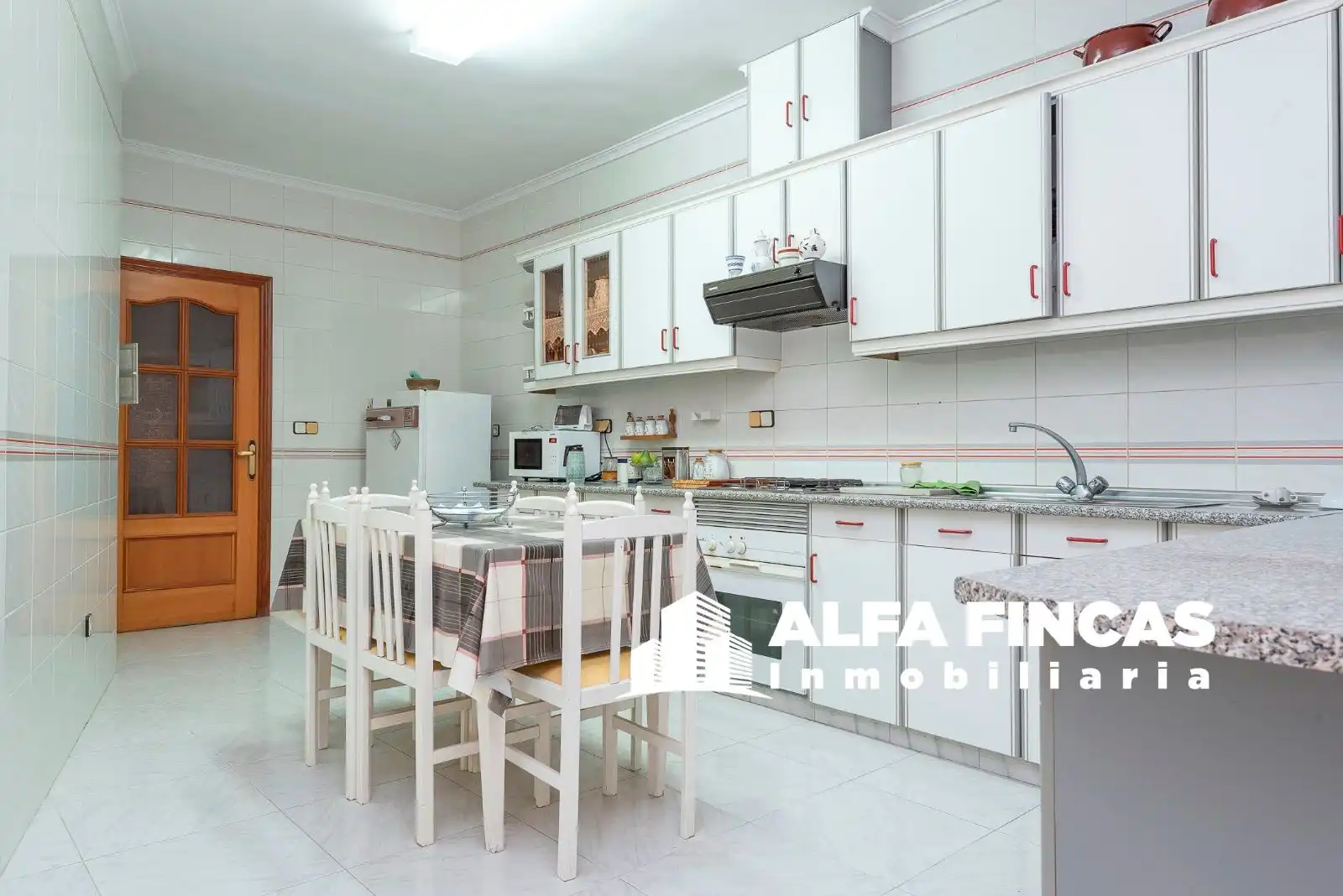 Kitchen of Flat for sale in San Clemente  with Heating, Private garden and Terrace