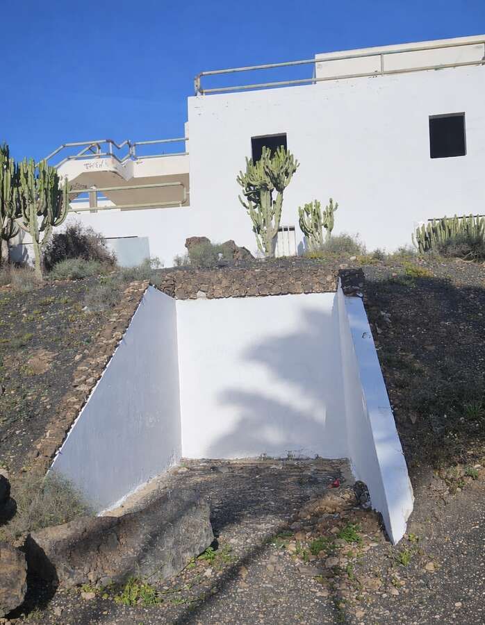 Außenansicht von Geschaftsraum zum Verkauf in Teguise