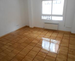 Flat to rent in  Madrid Capital  with Air Conditioner, Heating and Parquet flooring