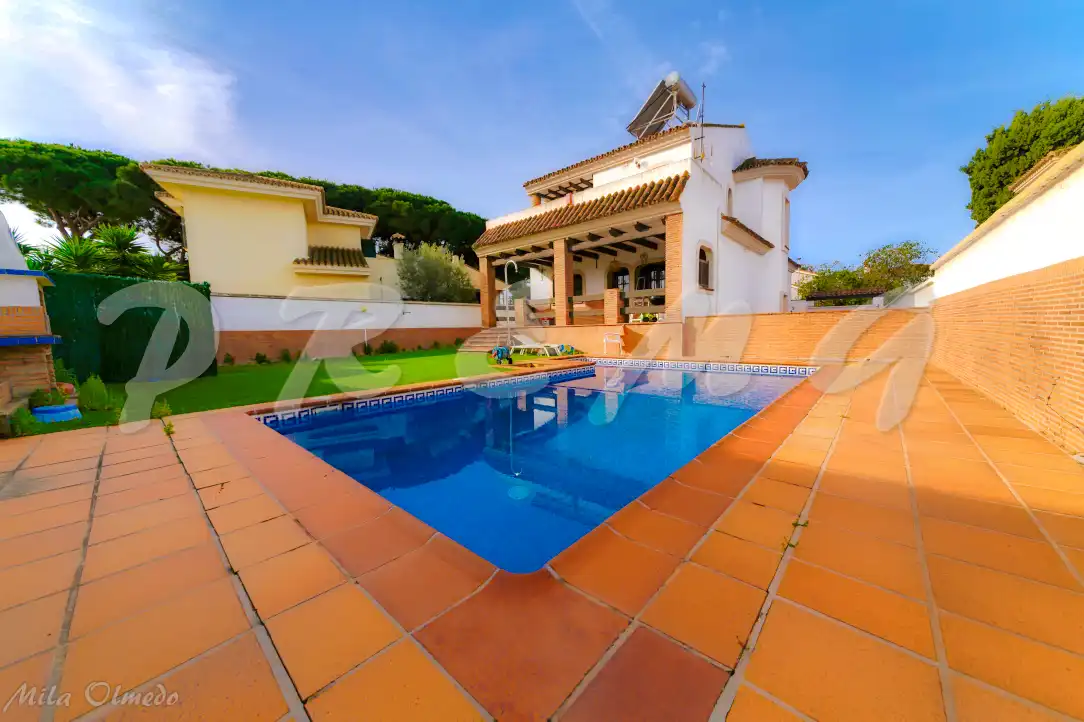 Houses for sale in Los Pinos