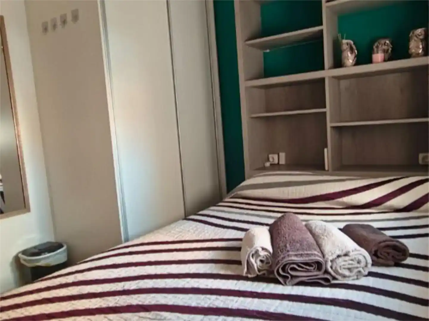 Bedroom of Flat for sale in  Valencia Capital  with Air Conditioner and Balcony