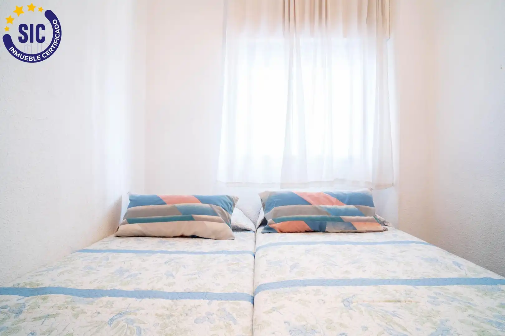 Schlafzimmer von Wohnungen zum Verkauf in Oropesa del Mar / Orpesa mit Klimaanlage, Terrasse und Möbliert
