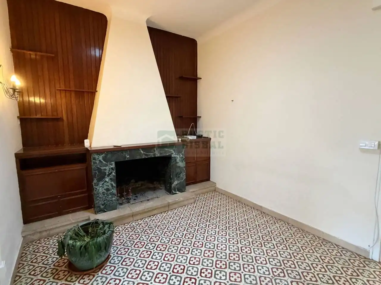 Finca rústica en venta en Figueres con Aire acondicionado, Calefacción y Jardín privado
