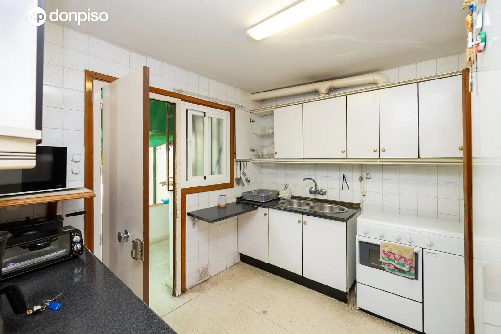 Cocina de Casa o chalet en venta en Armilla con Aire acondicionado, Calefacción y Jardín privado