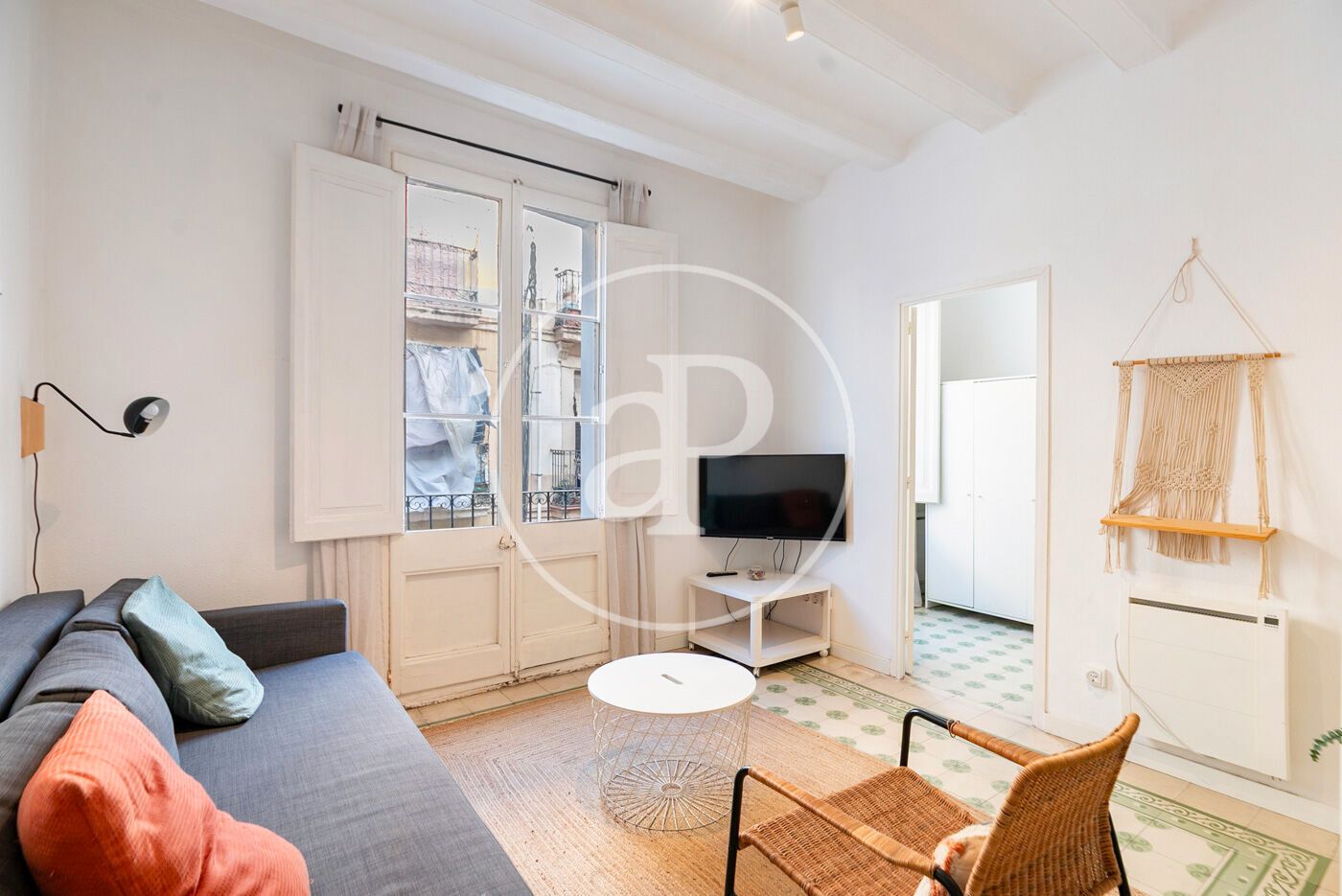 Sala d'estar de Pis en venda en  Barcelona Capital amb Calefacció, Moblat i Balcó