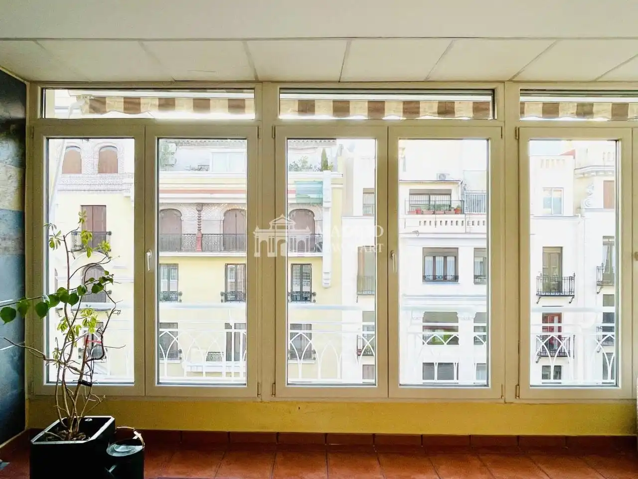 Schlafzimmer von Wohnung zur Miete in Madrid mit Klimaanlage, Heizung und Parkett