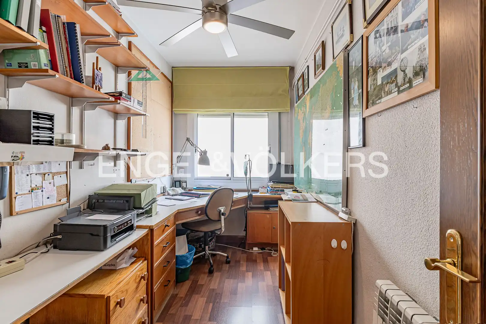 Piso en venta en Barcelona con Calefacción y Balcón