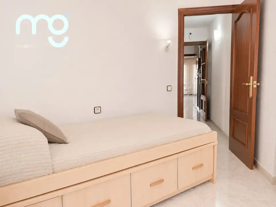 Bedroom of Flat for sale in Mataró  with Air Conditioner, Heating and Terrace