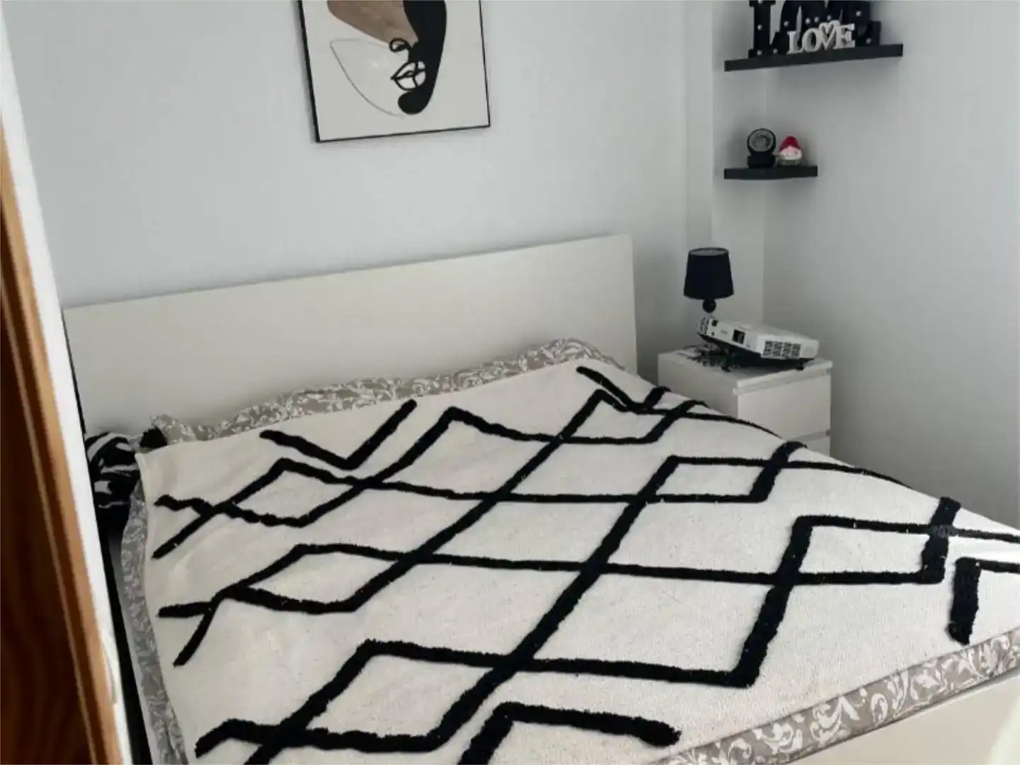 Dormitori de Pis en venda en Orihuela amb Aire condicionat, Jardí privat i Parquet