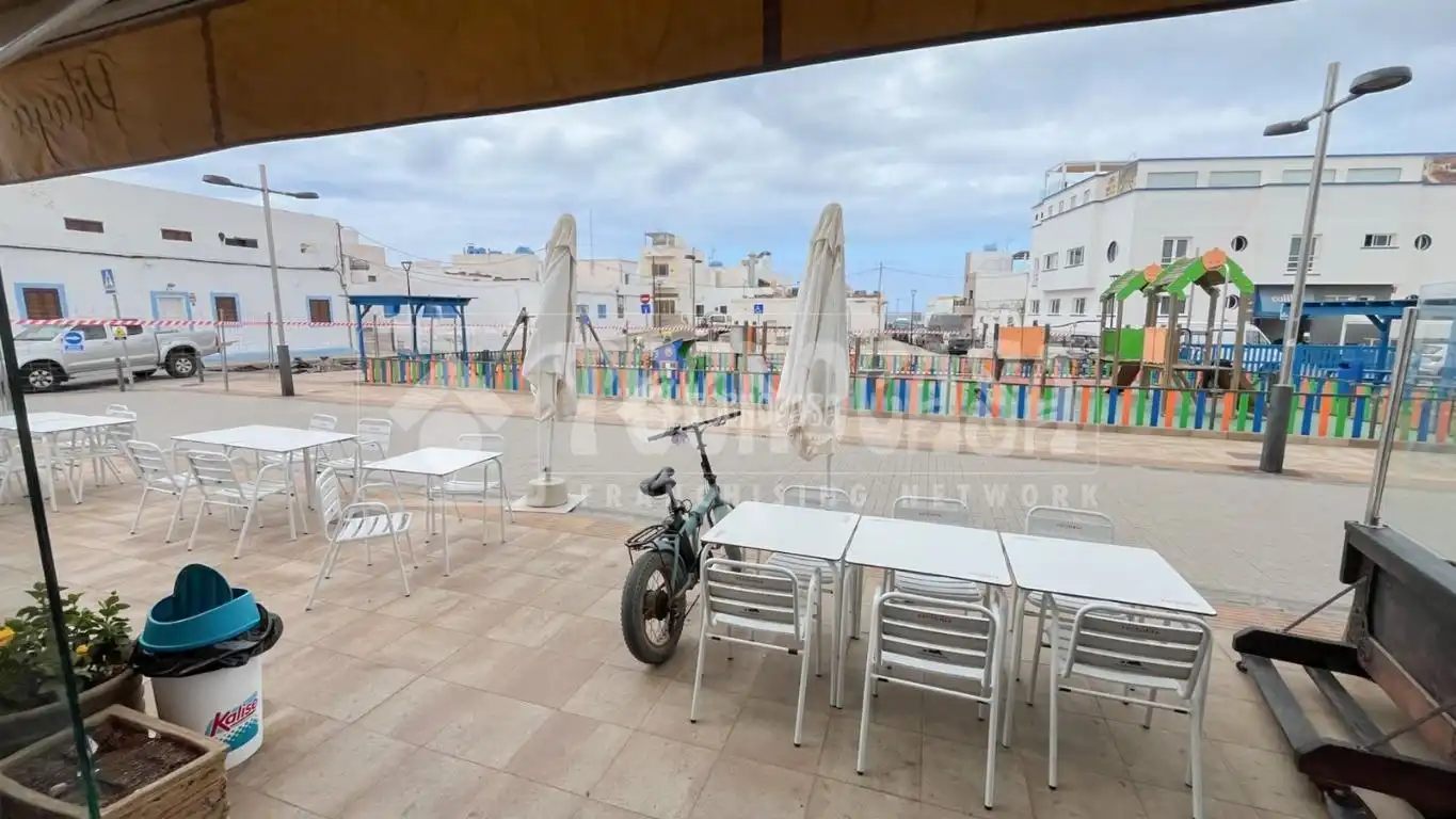 Terrasse von Geschaftsraum zum Verkauf in La Oliva mit Terrasse und Möbliert