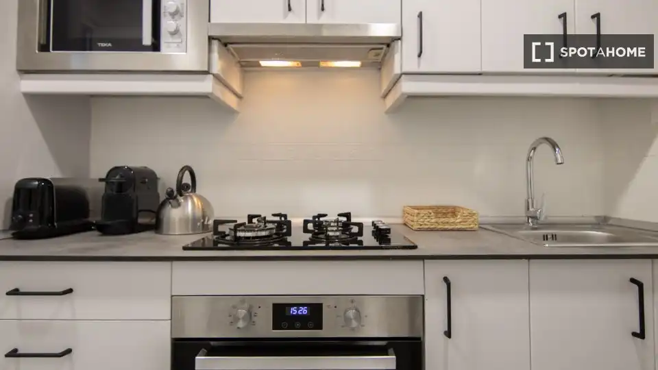 Kitchen of Flat for rent in Barcelona  with Air Conditioner, Heating and Furnished