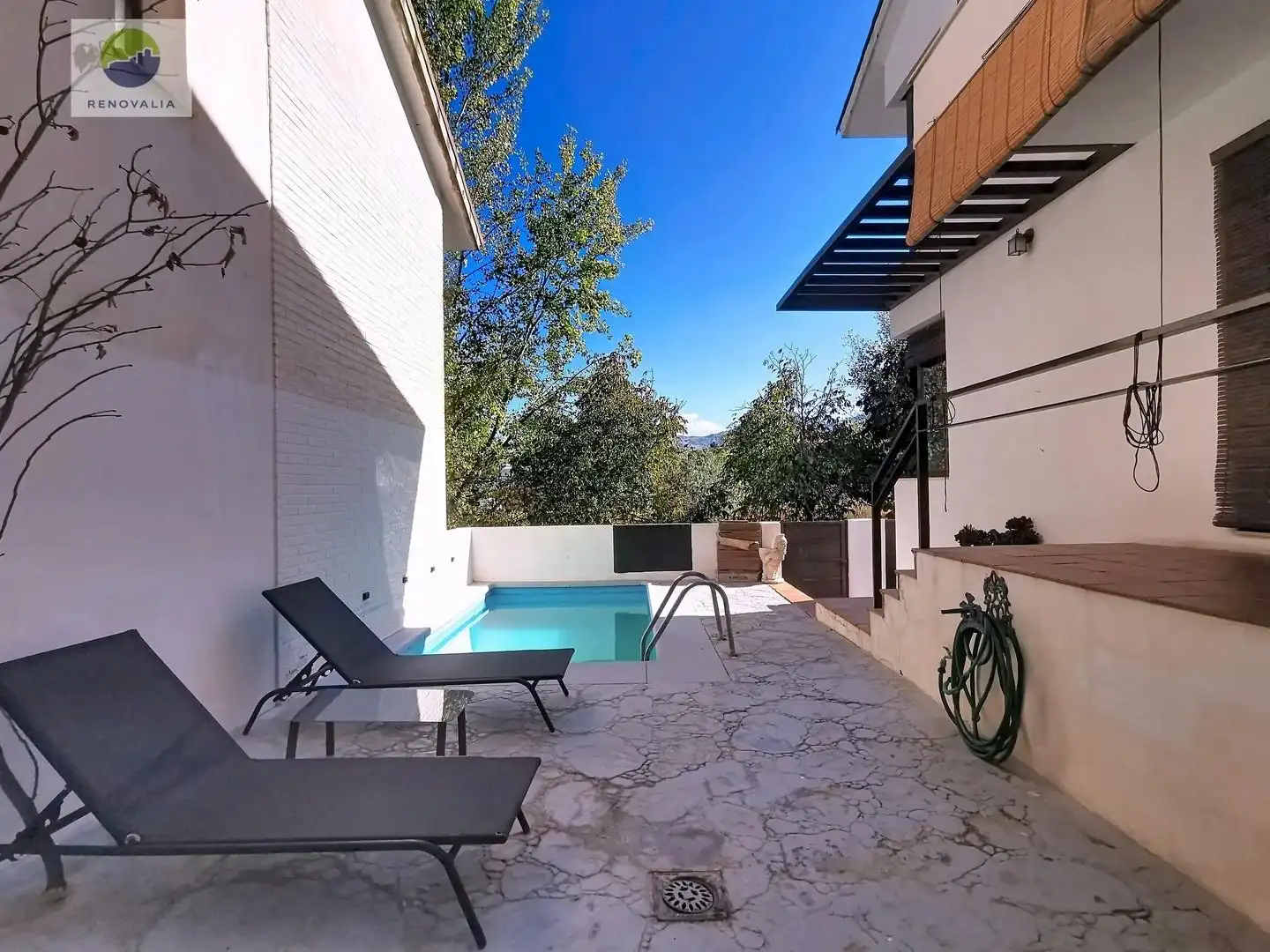Piscina de Casa adosada en venda en Monachil amb Calefacció, Piscina i Balcó