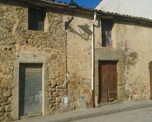 Exterior view of Single-family semi-detached for sale in Mieres (Girona)
