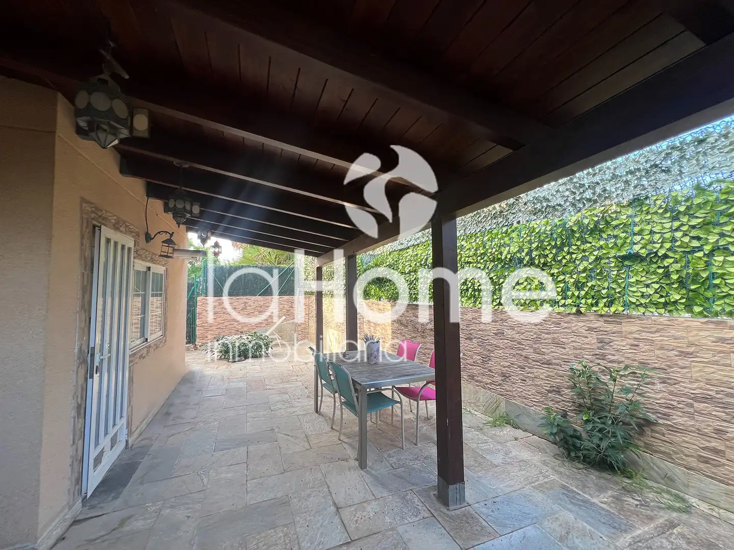 Terraza de Casa adosada en venta en Casas Verdes