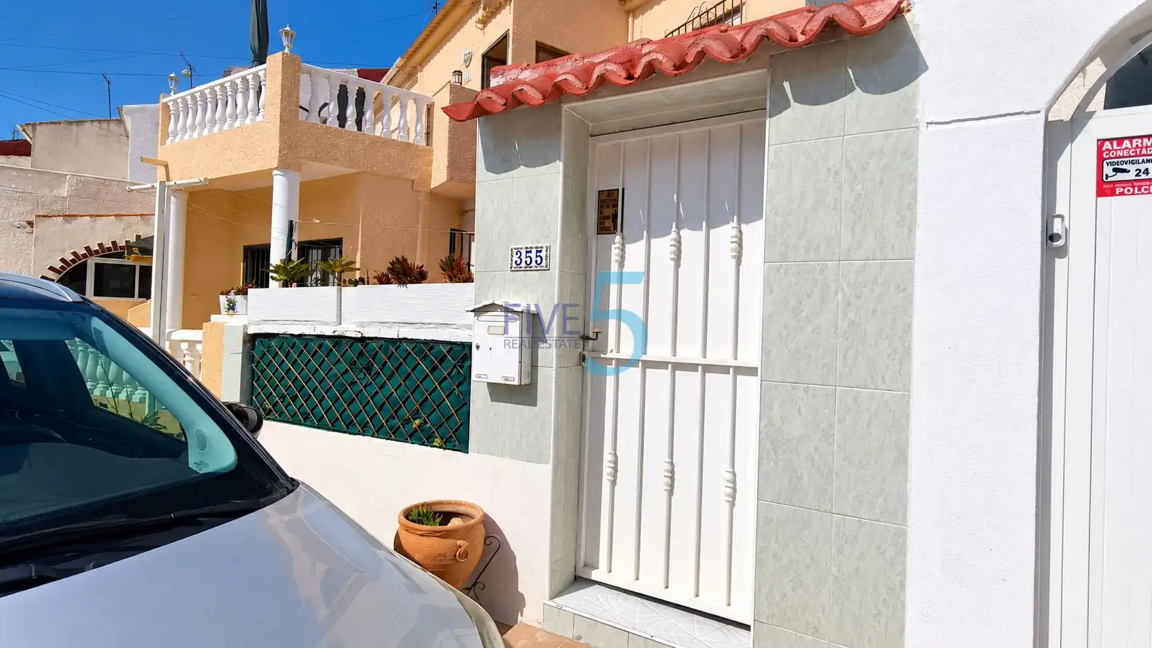 Vista exterior de Pis en venda en Zona Carrefour - Urbanizaciones
