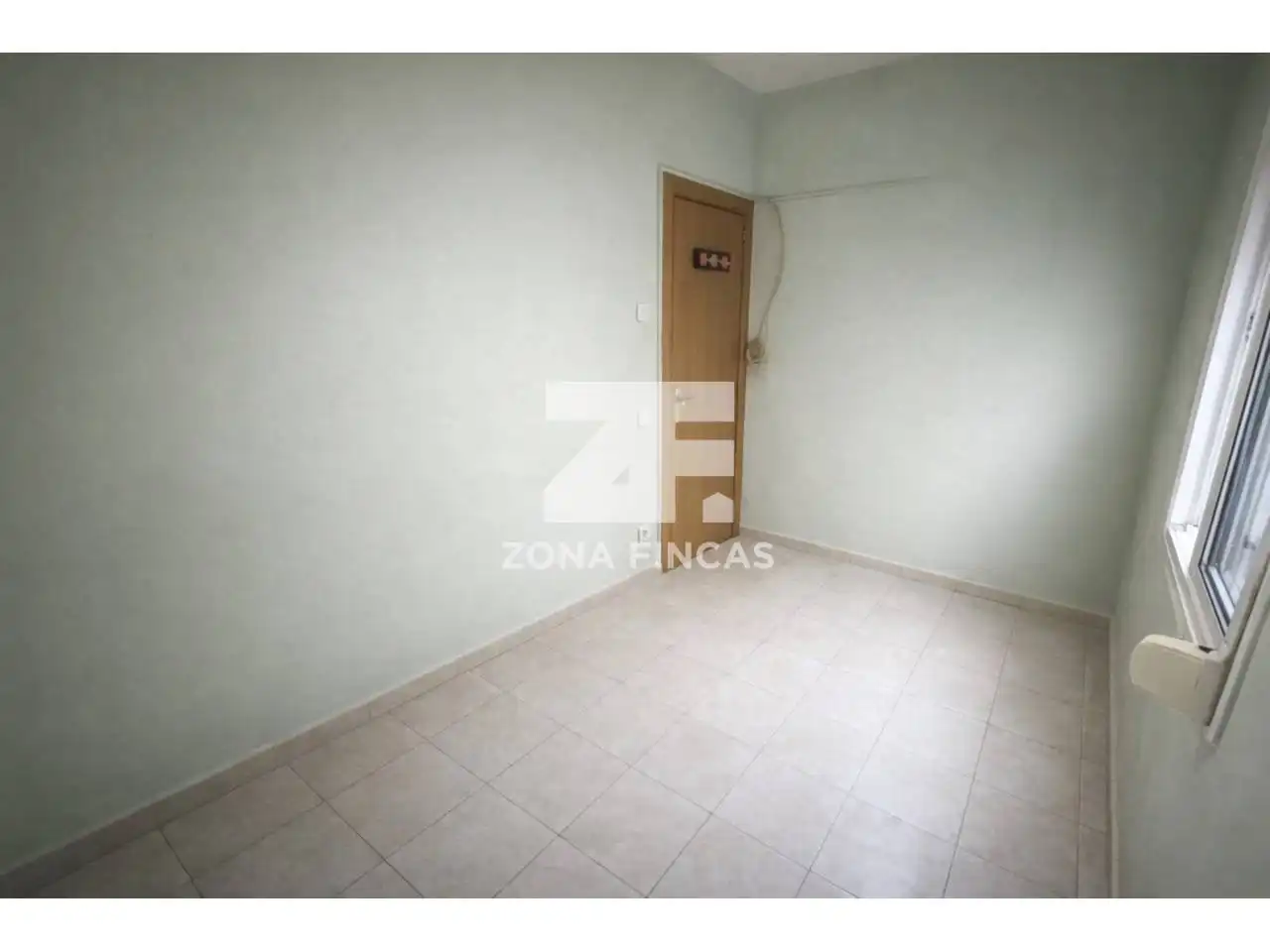 Habitación de Apartamento en venta en Santa Coloma de Gramenet