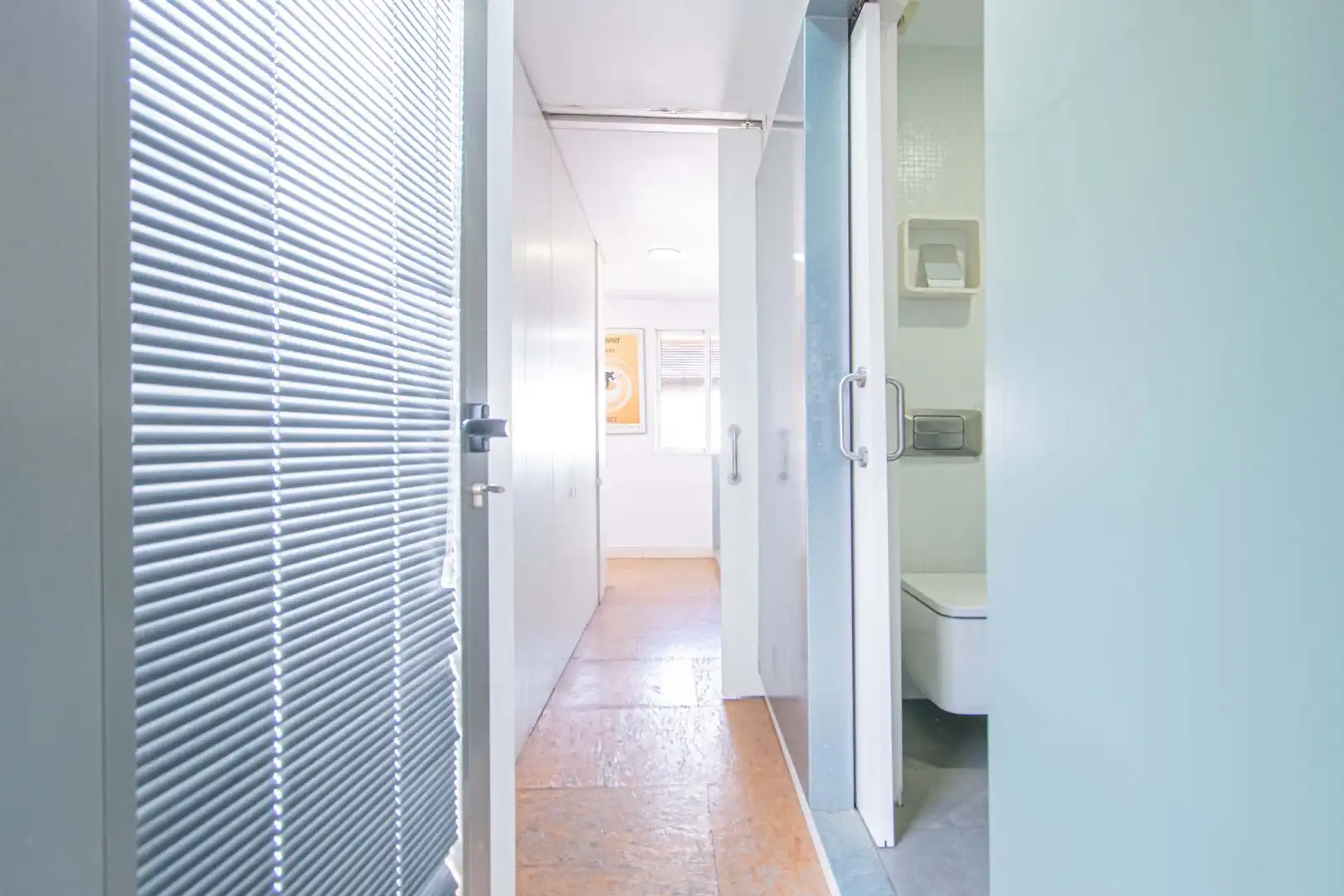 Flat for sale in Sevilla  with Air Conditioner, Terrace and Furnished
