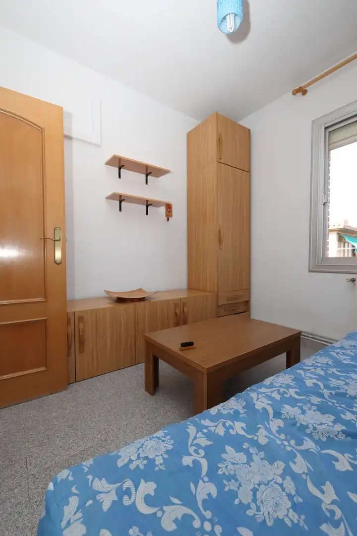 Schlafzimmer von Wohnung zum Verkauf in Sabadell mit Klimaanlage, Heizung und Möbliert