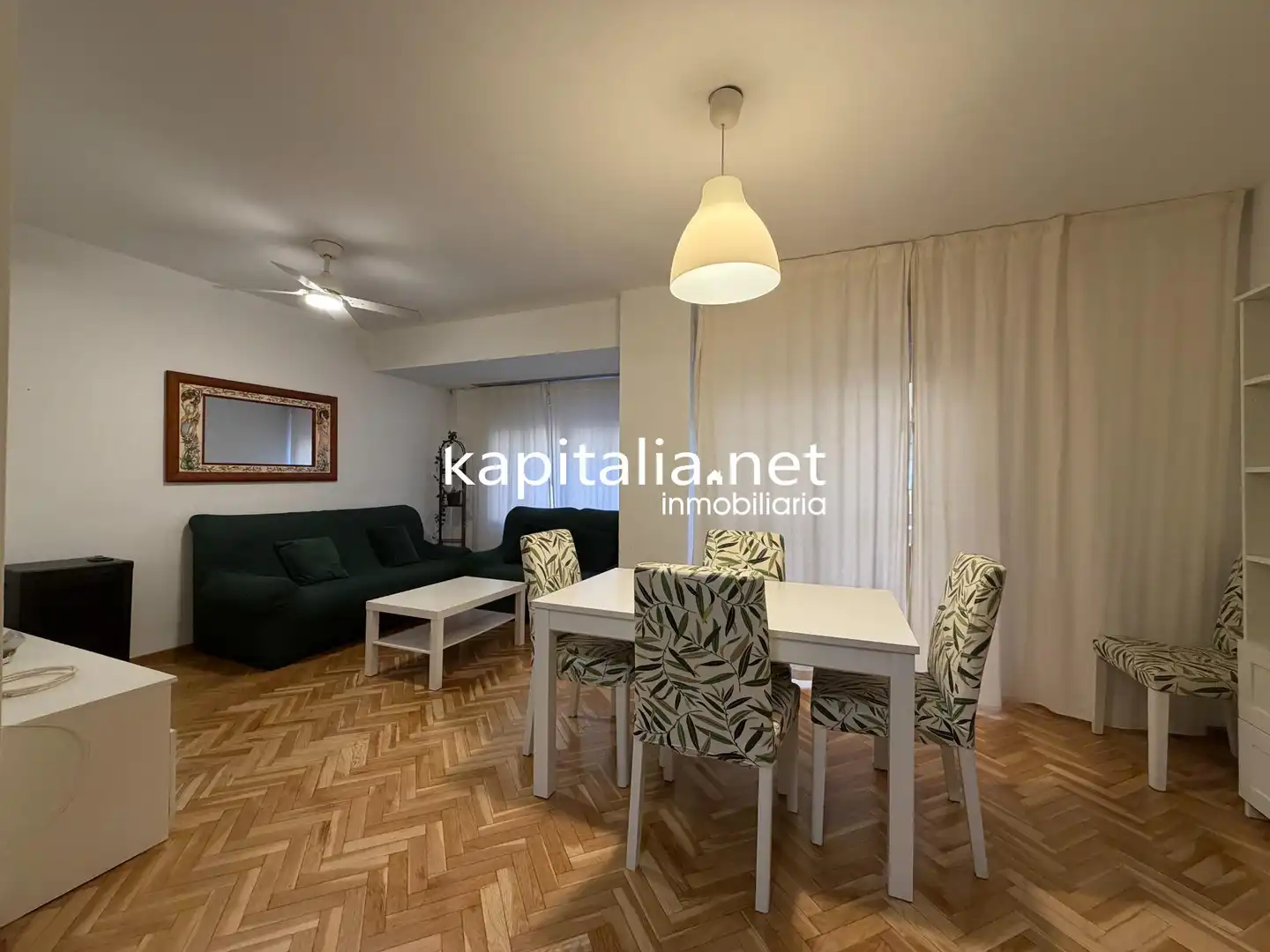 Sala d'estar de Pis en venda en Ontinyent amb Terrassa, Traster i Balcó